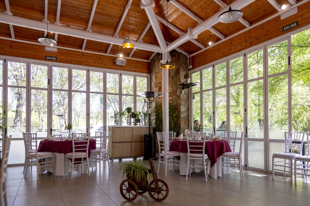 Plato y Terraza El Ancla